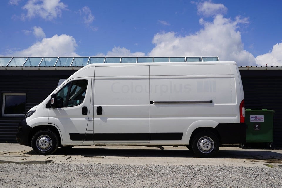 Peugeot Boxer 333 2,0 BlueHDi 130 L3H2 Premium