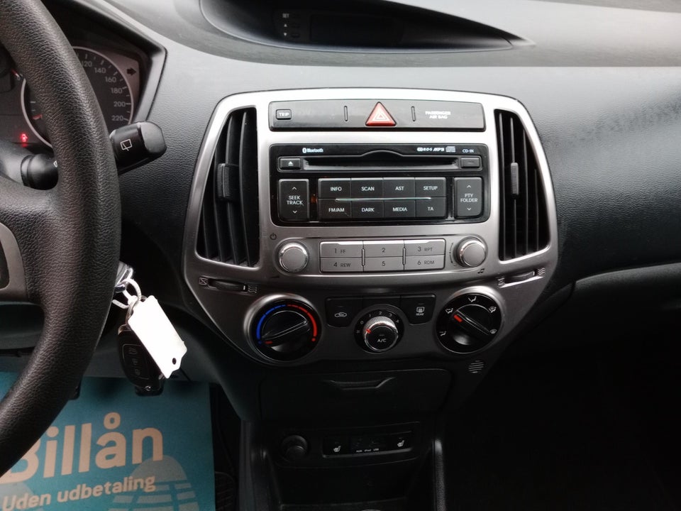 Hyundai i20 1,25 Comfort 5d
