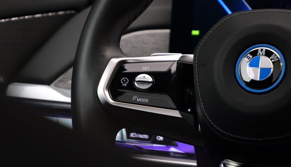 BMW i7 xDrive60 M-Sport 4d