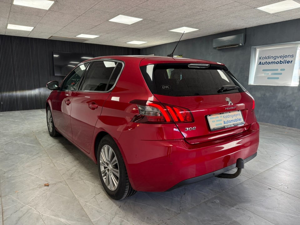 Peugeot 308 1,5 BlueHDi 130 Infinity 5d