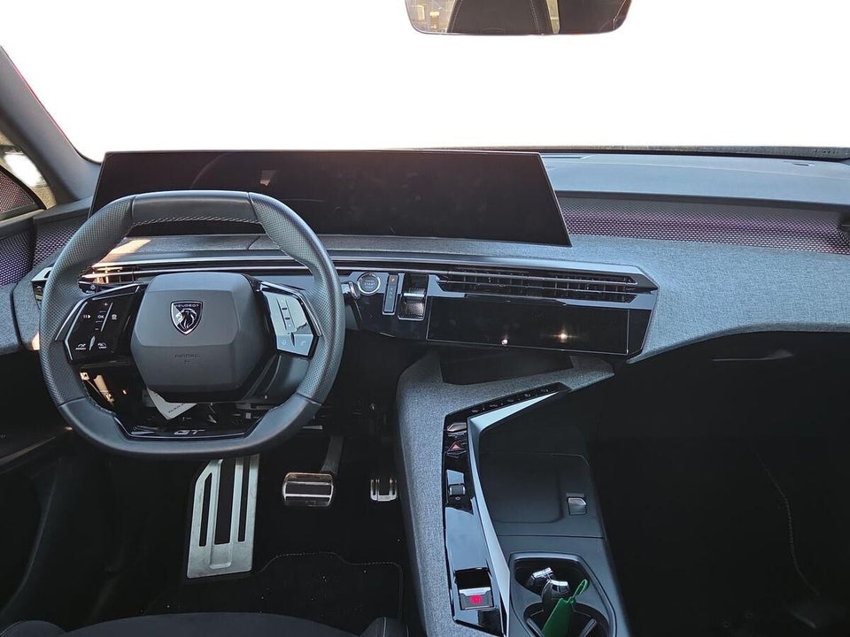 Peugeot e-5008 77 GT Pack 7prs 5d