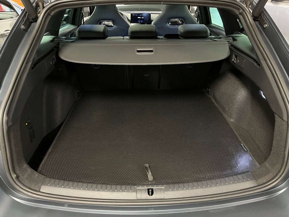 Cupra Leon 1,4 eHybrid Sportstourer DSG 5d