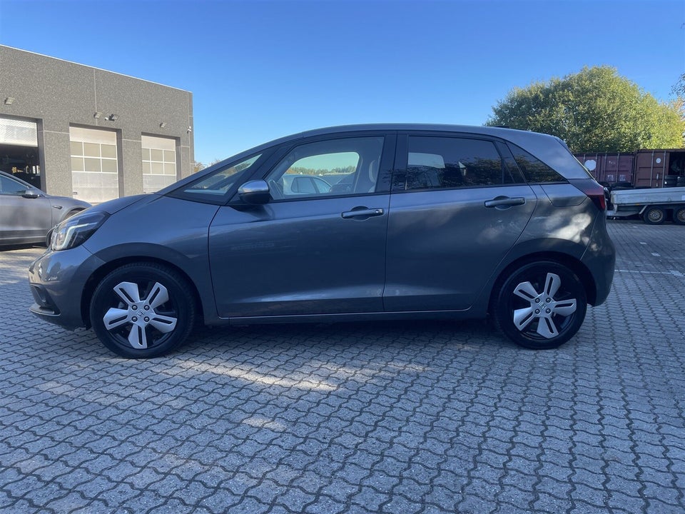 Honda Jazz 1,5 i-MMD Executive eCVT 5d