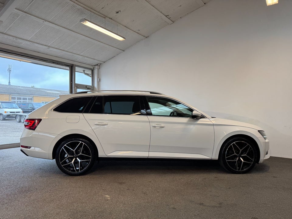 Skoda Superb 1,4 TSi 150 Style Combi DSG 5d