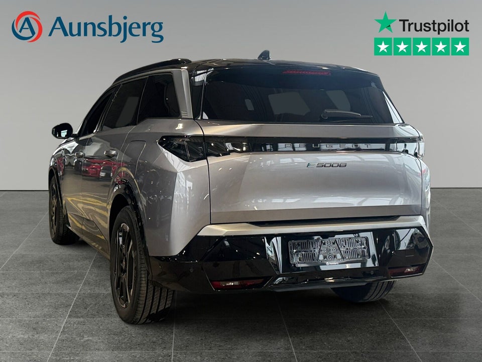 Peugeot e-5008 77 GT 7prs 5d