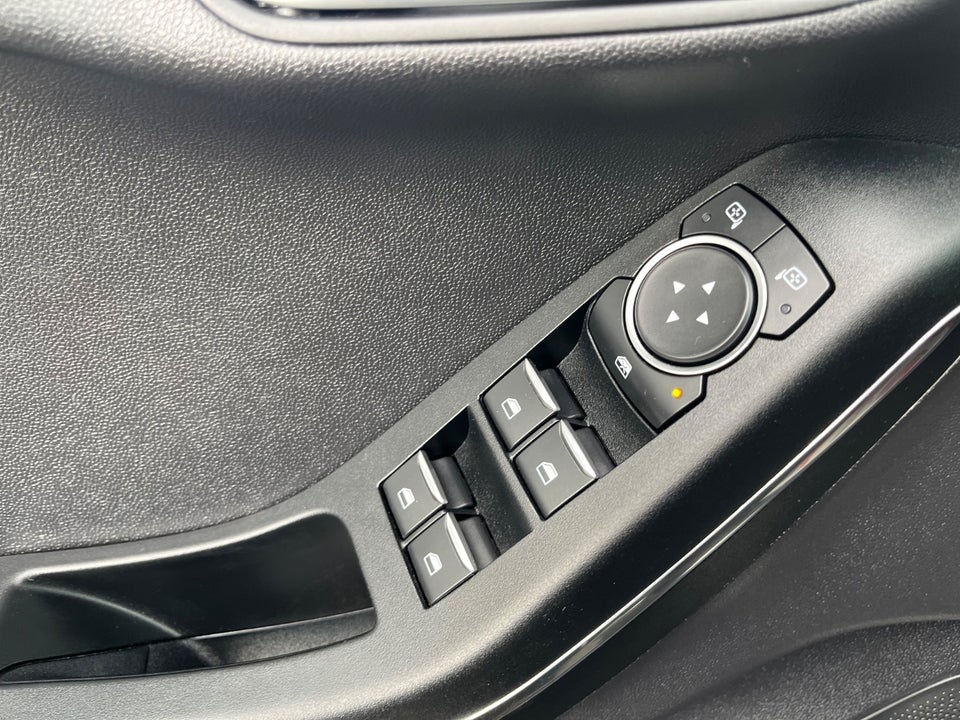 Ford Fiesta 1,0 EcoBoost mHEV Active 5d