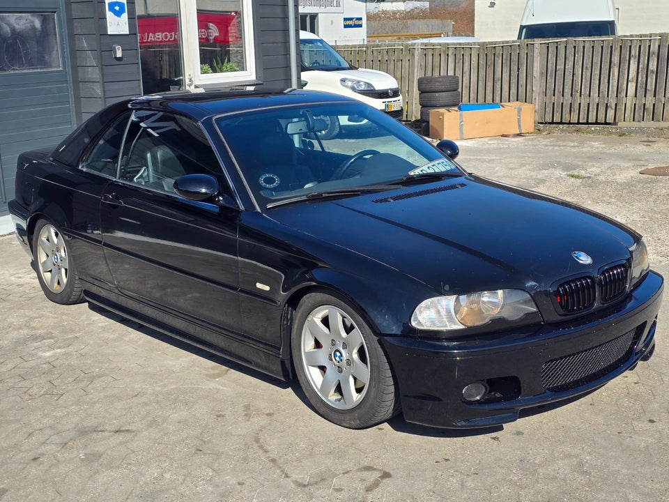 BMW 325Ci 2,5 Cabriolet 2d