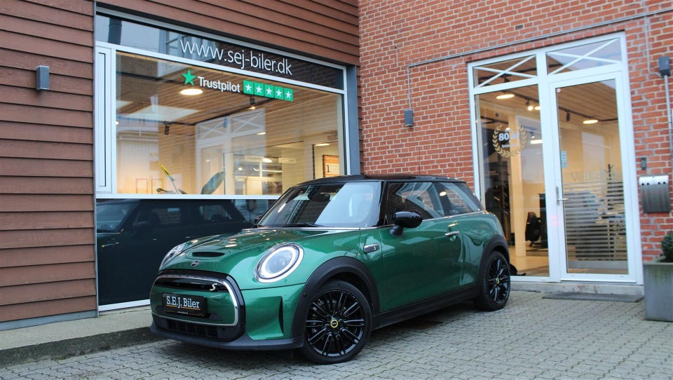 MINI Cooper SE Maximise 3d