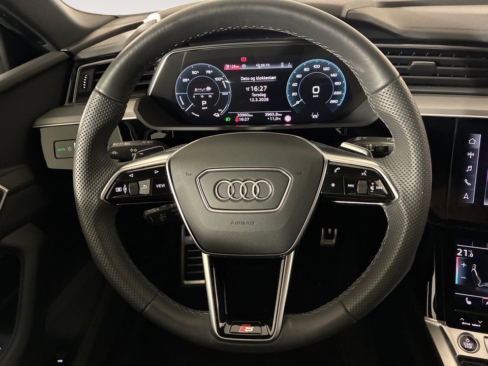 Audi Q8 e-tron 50 S-line quattro 5d