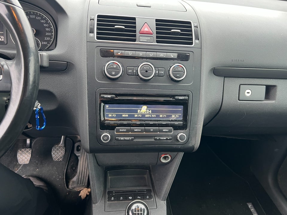 VW Touran 1,6 TDi 105 Comfortline BMT Van 5d