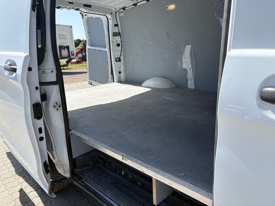 Mercedes Vito 114 2,2 CDi Kassevogn aut. L