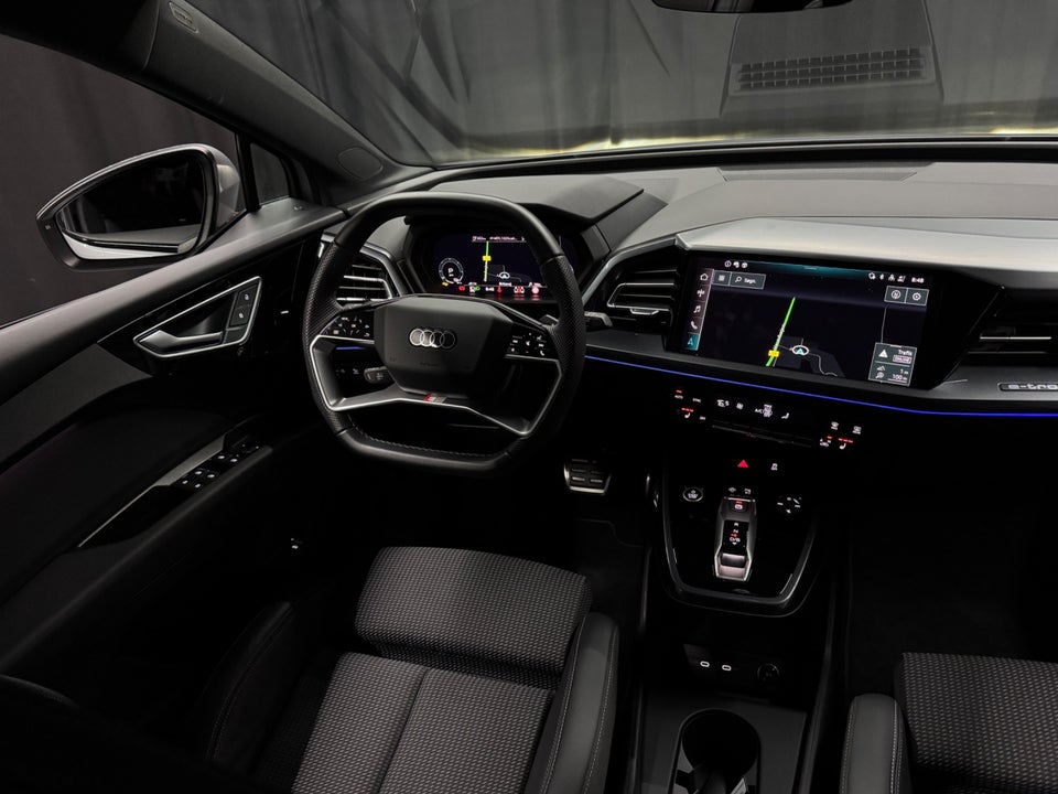Audi Q4 e-tron 45 S-line 5d