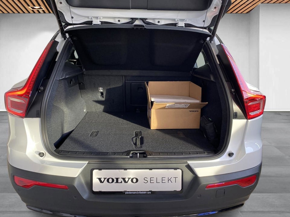 Volvo XC40 ReCharge Twin Ultimate 5d