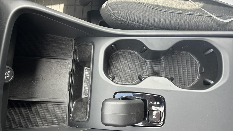 Volvo EX40 Extended Range Plus 5d
