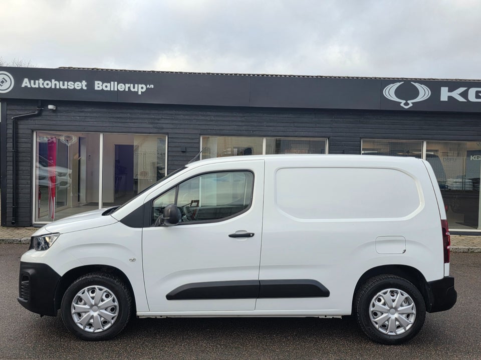 Peugeot Partner 1,5 BlueHDi 130 L1V1 Plus EAT8 Van