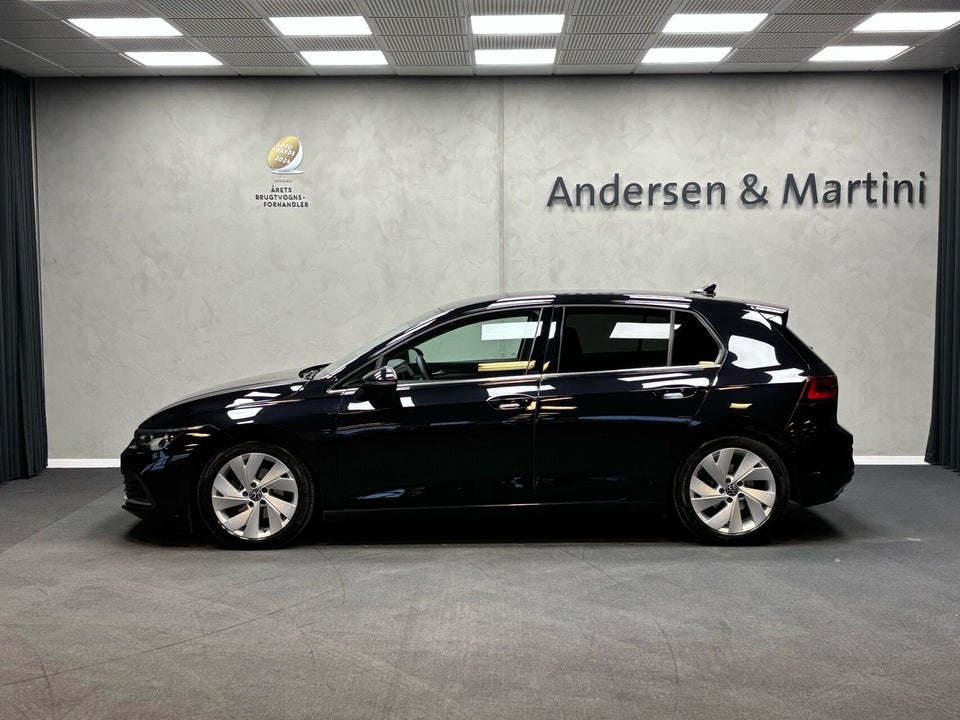 VW Golf VIII 1,5 eTSi 150 Style DSG 5d