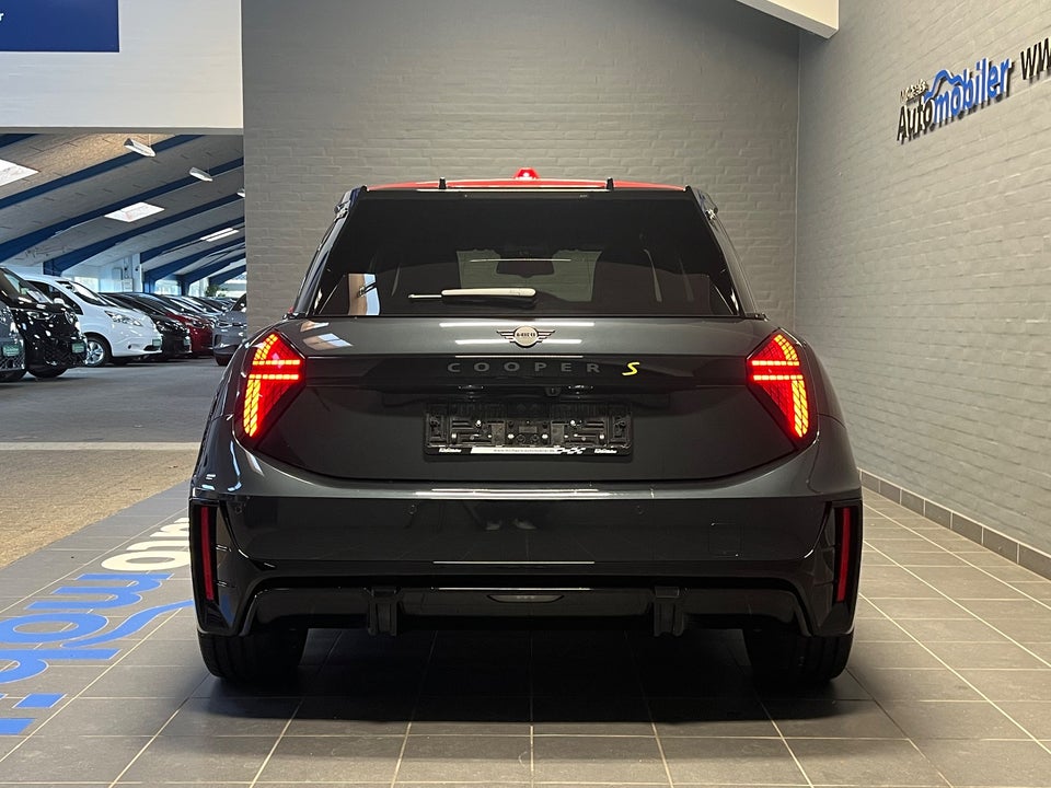 MINI Cooper SE JCW Trim XL 3d