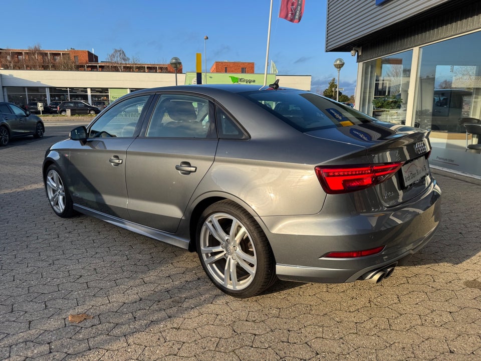 Audi A3 35 TFSi Sport Limited S-tr. 4d