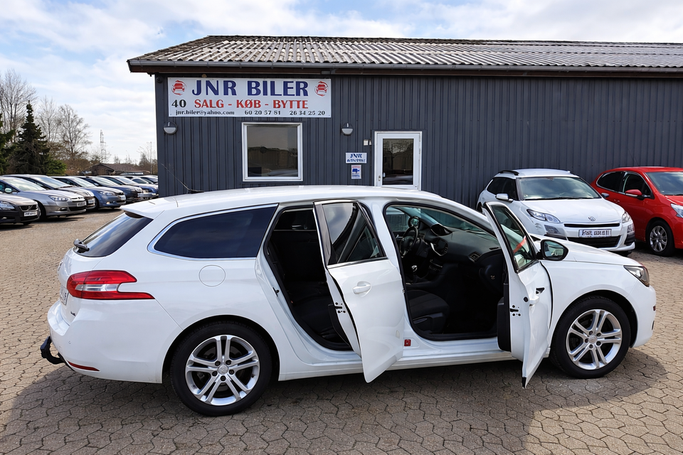 Peugeot 308 1,6 BlueHDi 120 Active SW 5d