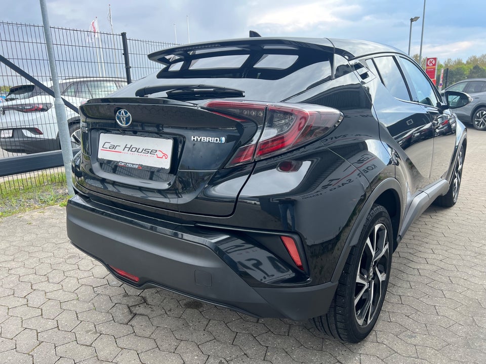 Toyota C-HR 1,8 Hybrid C-HIC CVT 5d