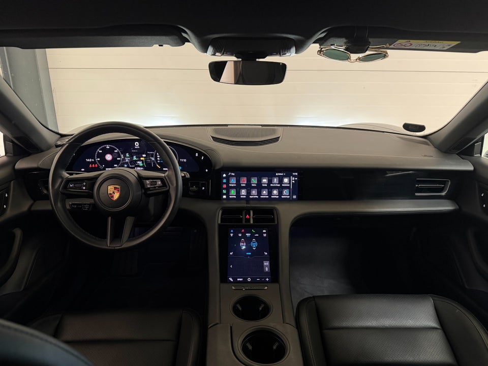 Porsche Taycan Sport Turismo 5d