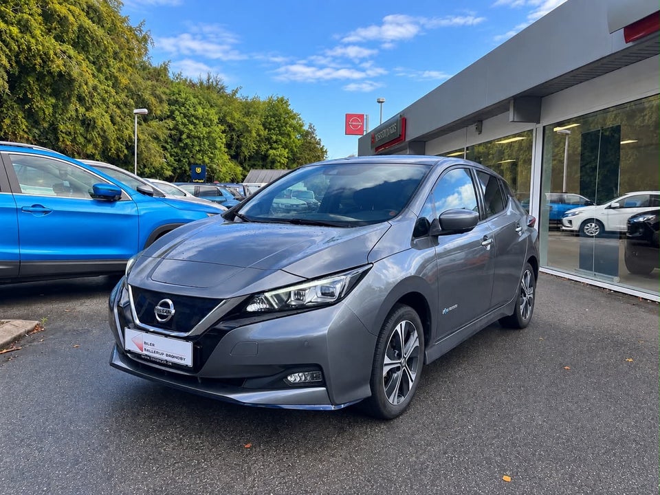 Nissan Leaf 62 e+ Tekna 5d