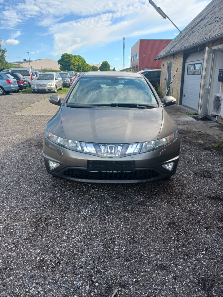 Honda Civic 1,8 Sport 5d