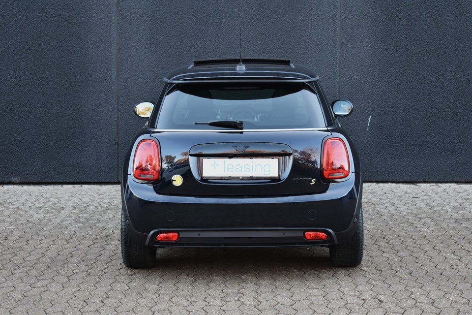 MINI Cooper SE Yours Trim 3d