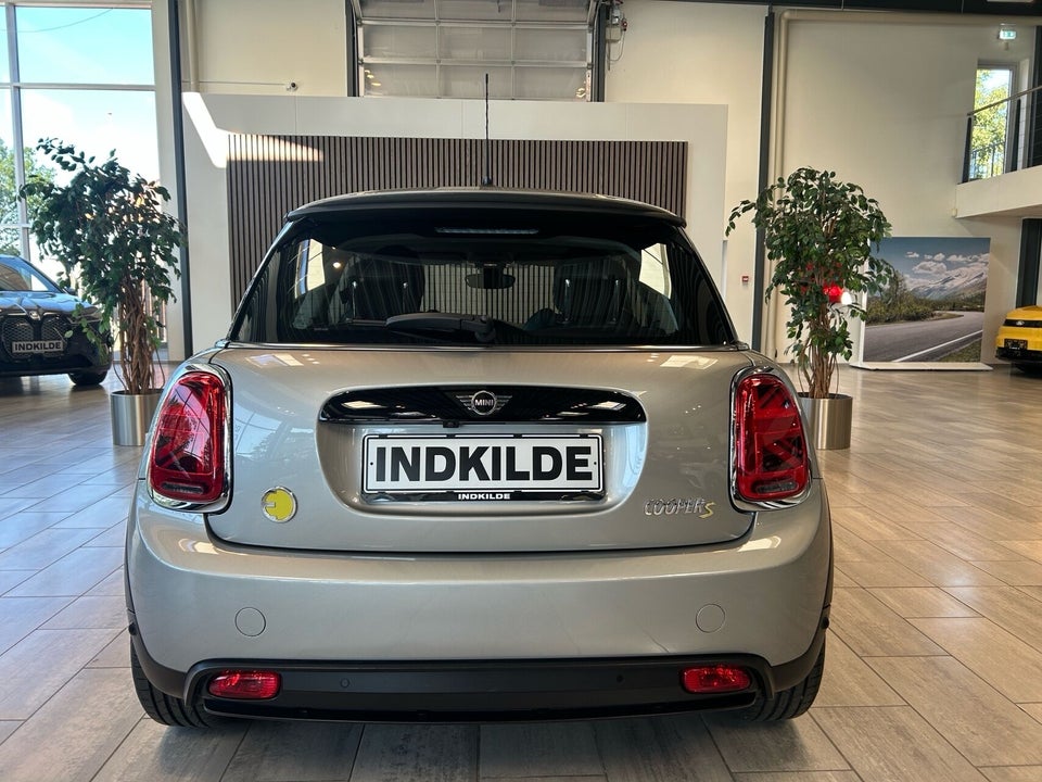 MINI Cooper SE Edition Premium 3d