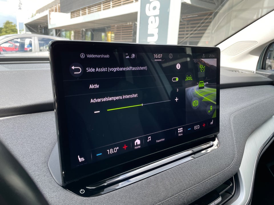 Skoda Enyaq 80 iV Loft 5d