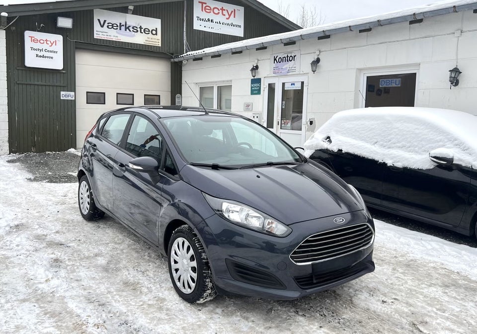Ford Fiesta 1,0 SCTi 100 Titanium 5d