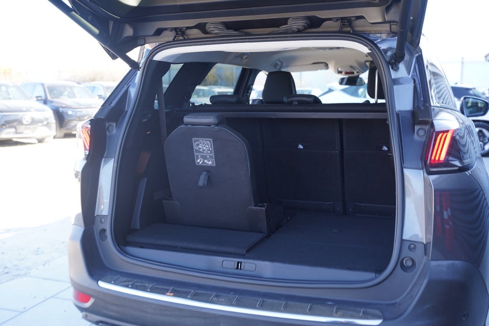 Peugeot 5008 1,5 BlueHDi 130 Allure Pack EAT8 7prs 5d