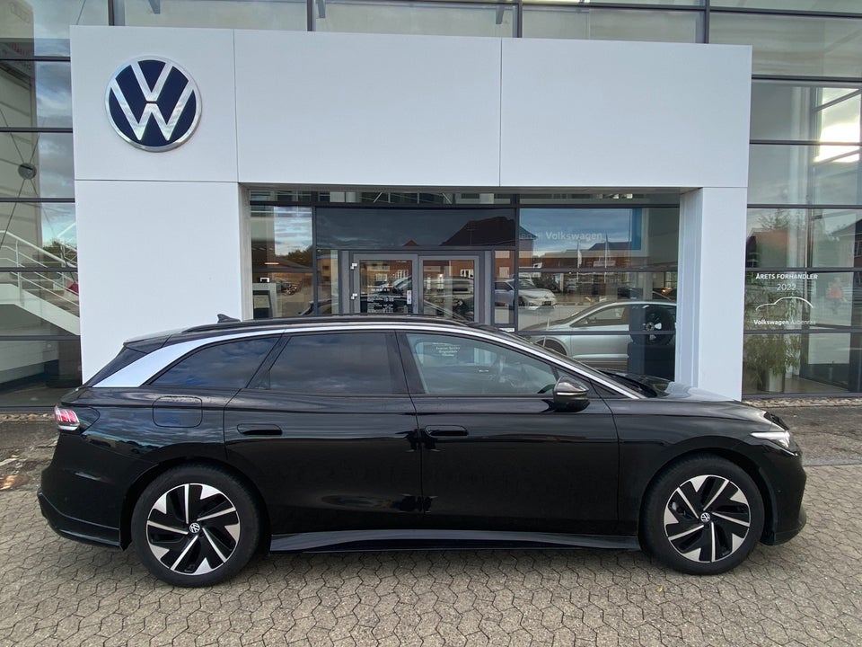 VW ID.7 Style Tourer 5d