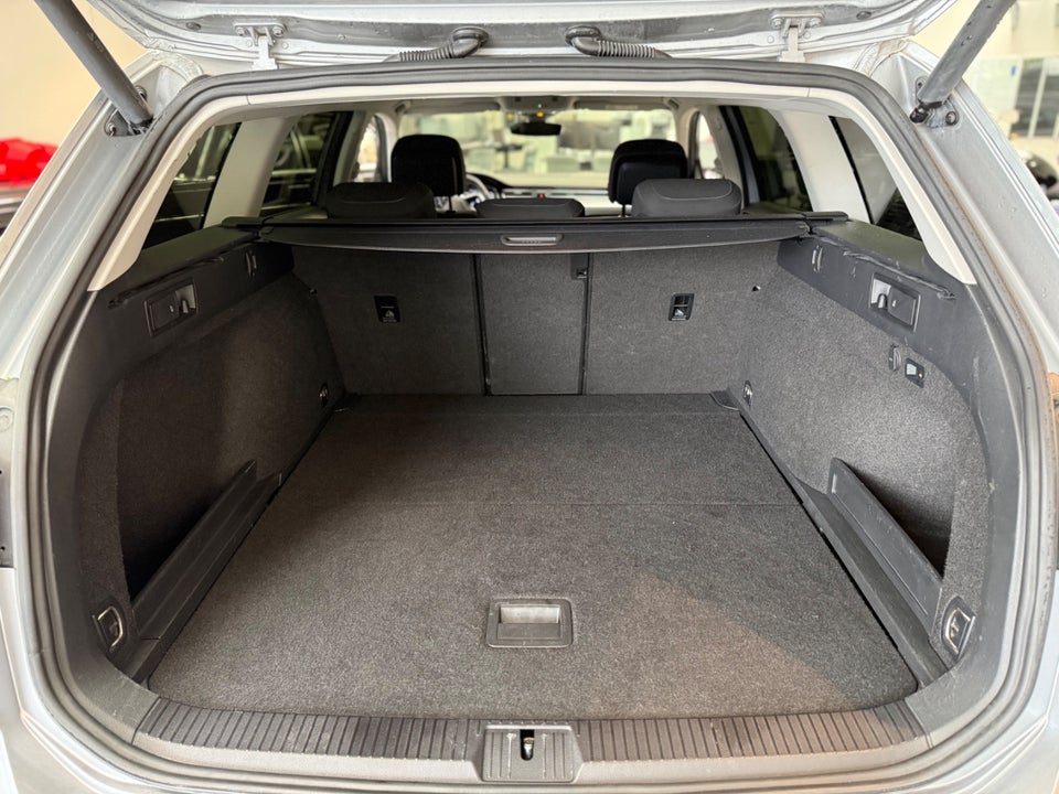 VW Passat 2,0 TDi 150 Business+ Variant DSG 5d