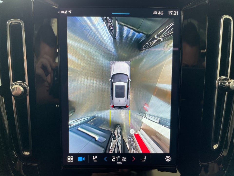 Volvo XC40 ReCharge Extended Range Ultimate 5d