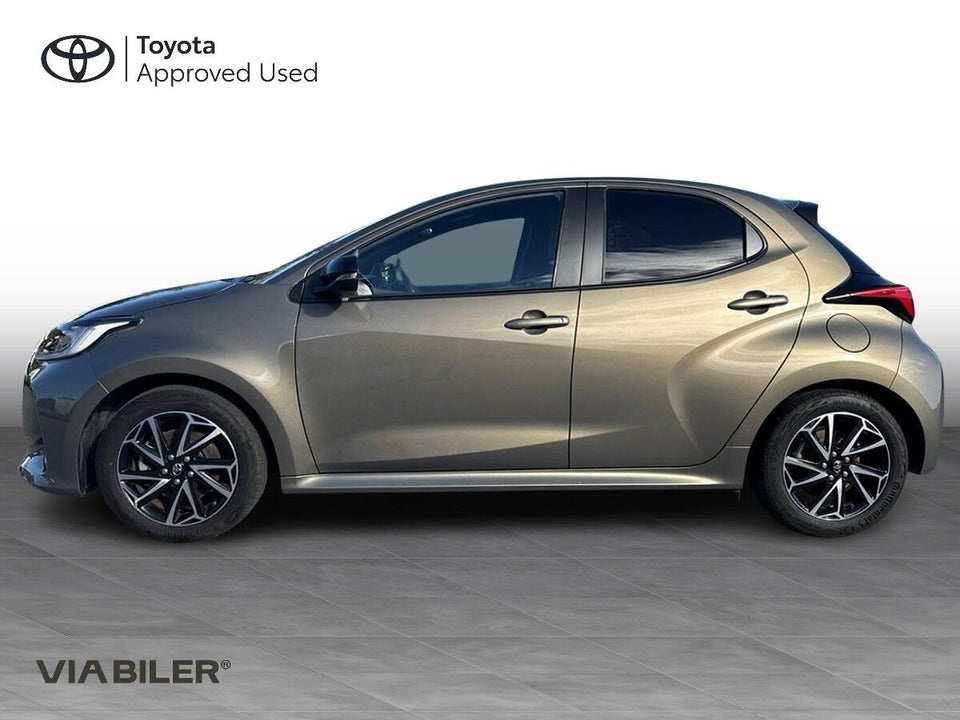 Toyota Yaris 1,5 Hybrid Style e-CVT 5d