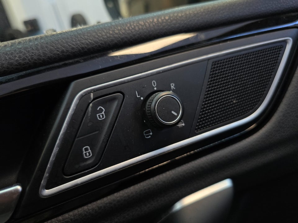 VW Golf Sportsvan 1,6 TDi 110 Comfortline DSG BMT 5d