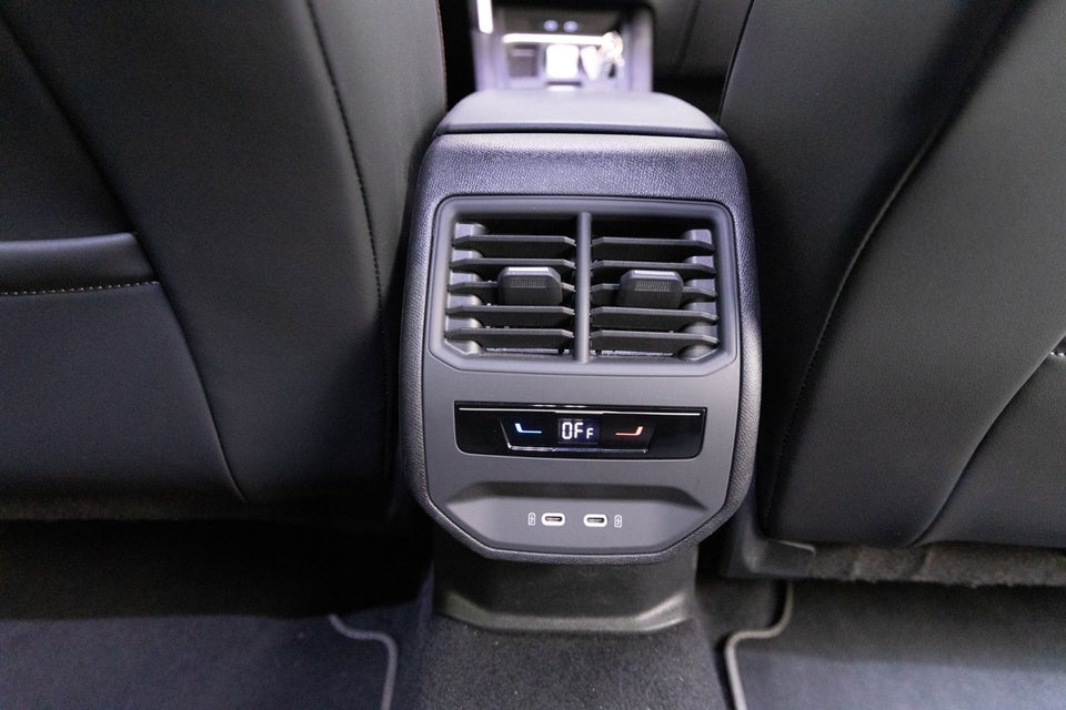 Seat Leon 1,5 eTSi 150 FR Sportstourer DSG 5d