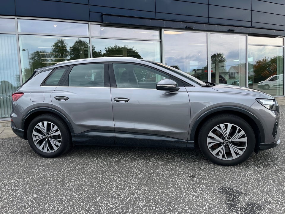 Audi Q4 e-tron 40 Attitude 5d