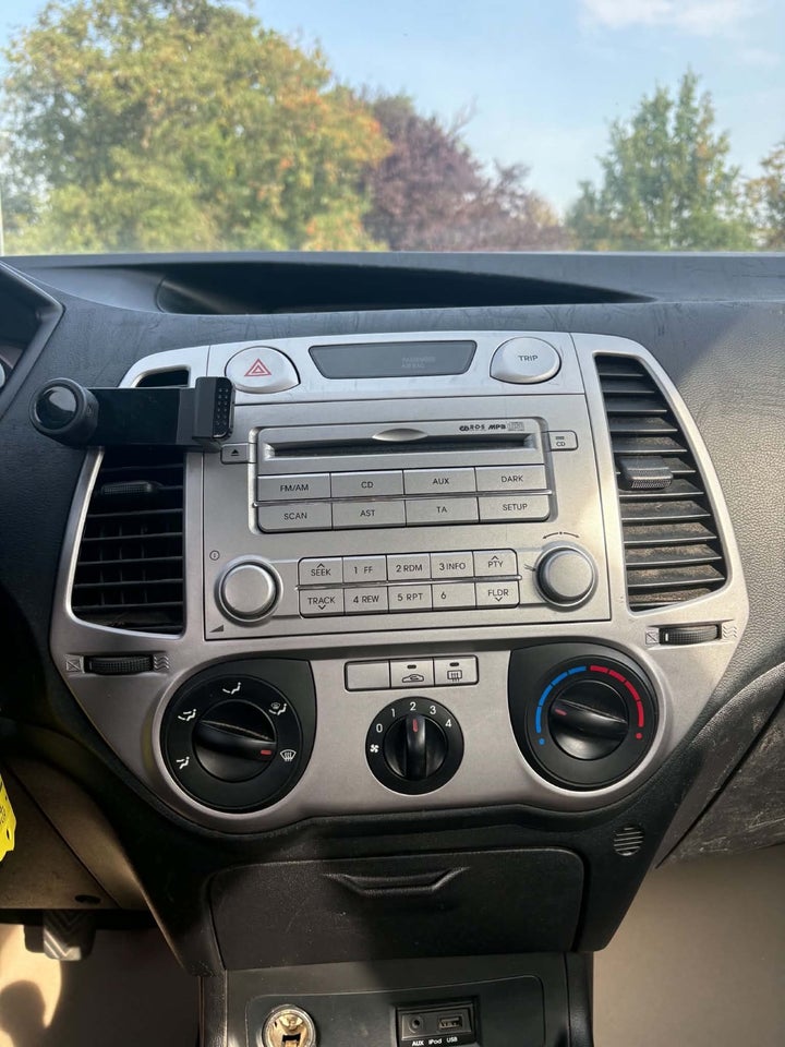 Hyundai i20 1,25 Classic 5d