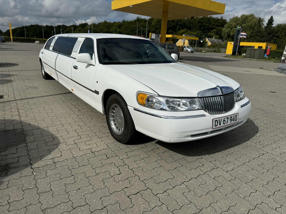 Ford Town Car 4,6  4d