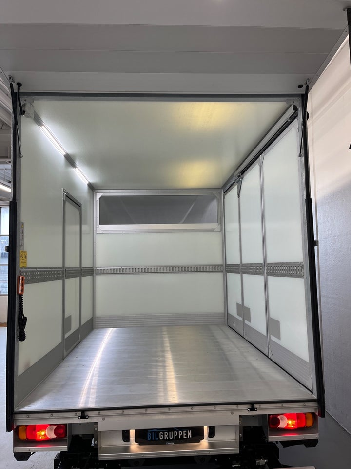 Renault Master V T35 2,0 dCi 150 L2 Chassis