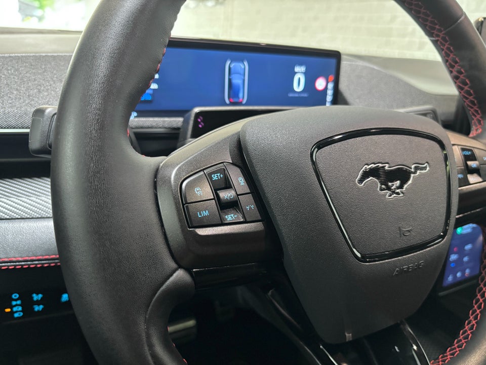 Ford Mustang Mach-E 91 Premium Extended Range AWD 5d