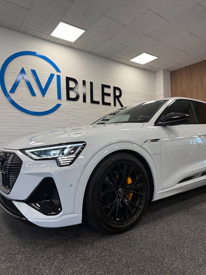 Audi e-tron 55 Black Edition S-line quattro 5d