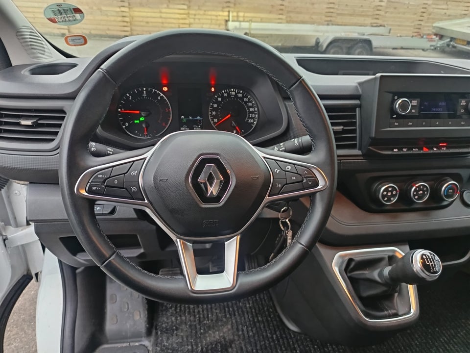 Renault Trafic 2,0 dCi 130 L2H1 Tekno Kølevogn