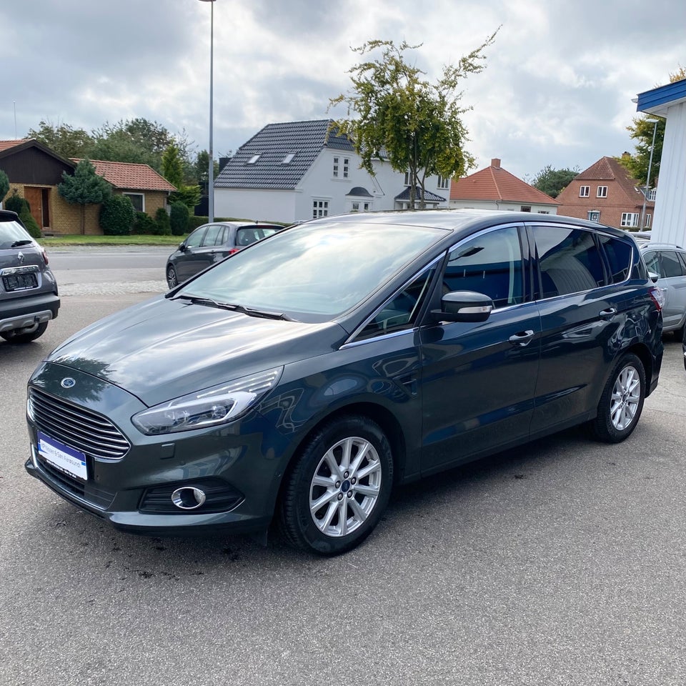 Ford S-MAX 1,5 SCTi 160 Titanium 7prs 5d