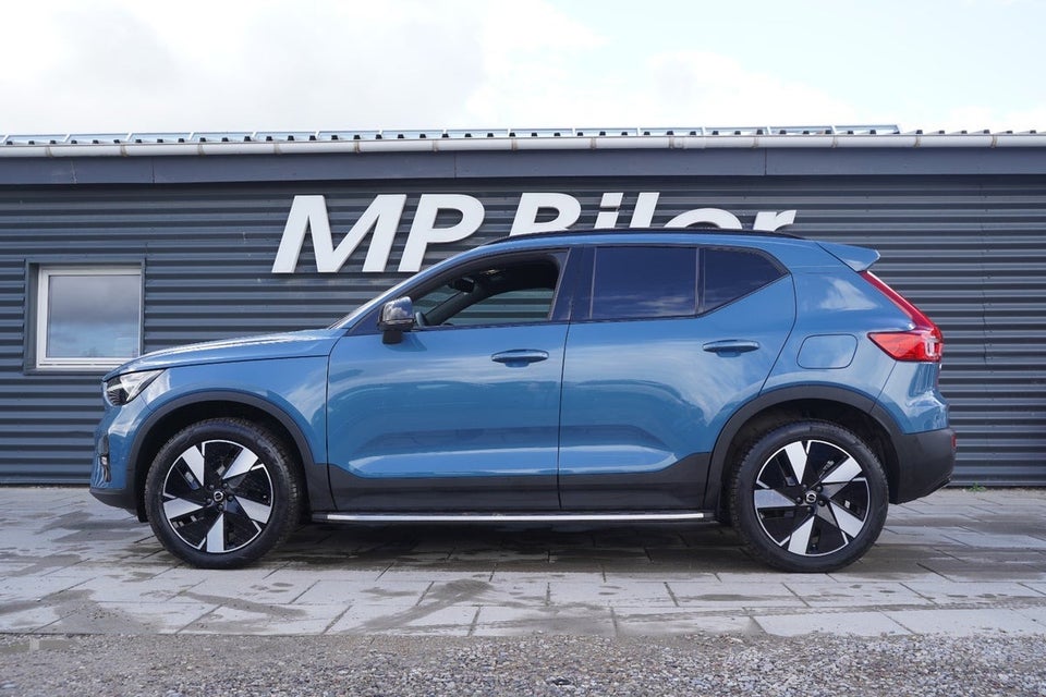 Volvo EX40 Twin Performance Plus 5d