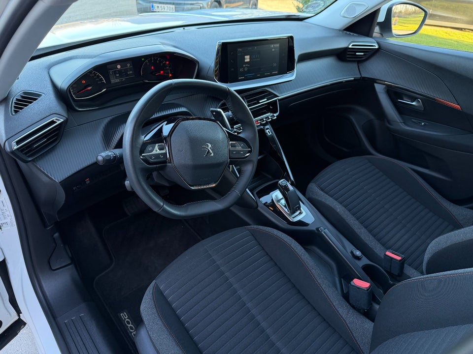 Peugeot 2008 1,2 PureTech 130 Active Pack EAT8 5d