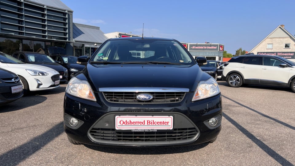 Ford Focus 1,6 Trend stc. aut. 5d