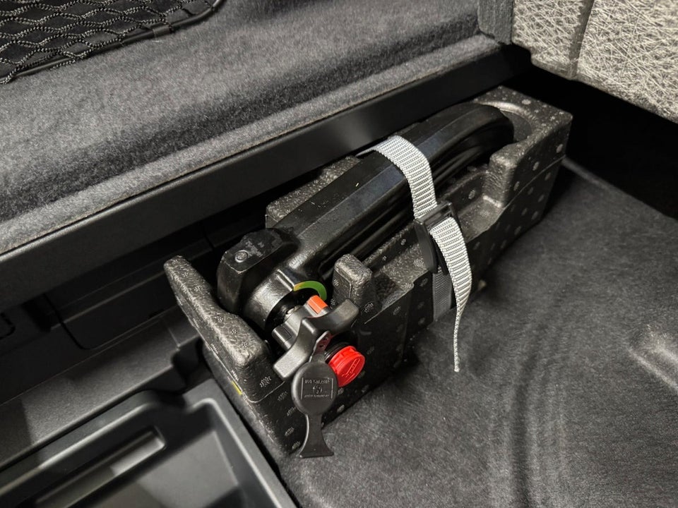 Audi e-tron 55 S-line Sportback quattro 5d